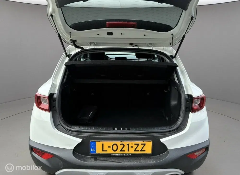 Kia Stonic 1.0 T-GDi MHEV DynamicPlusLine uit 2021, foto 8