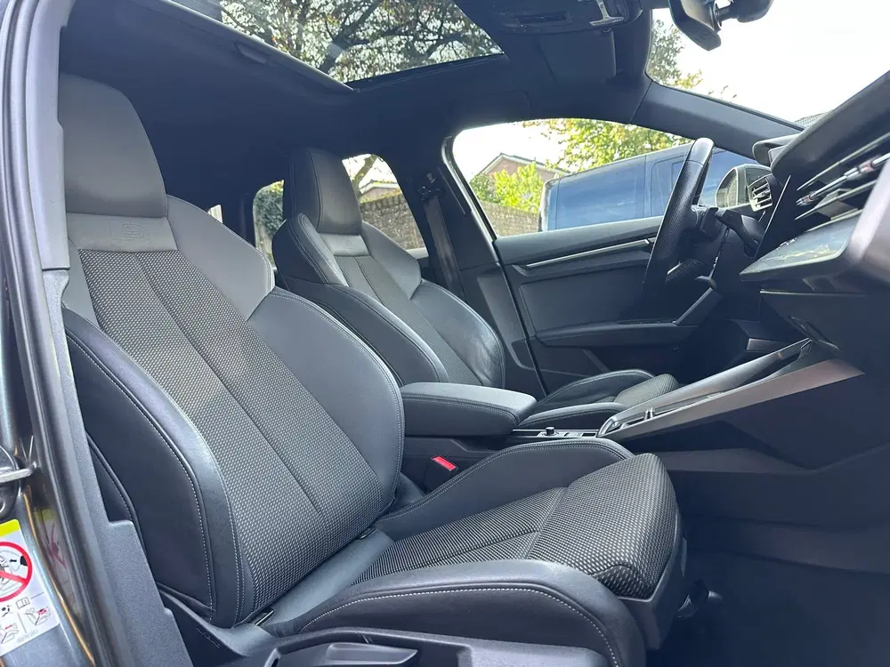 Audi A3 35 TDI edition one uit 2021, foto 13