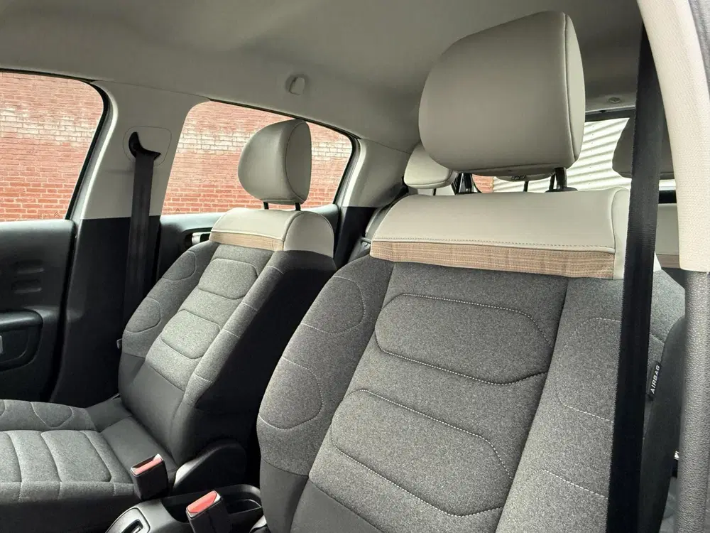 Citroën C3 Citroen C3 1.2 PureTech Carplay Cruise Led uit 2024, foto 13