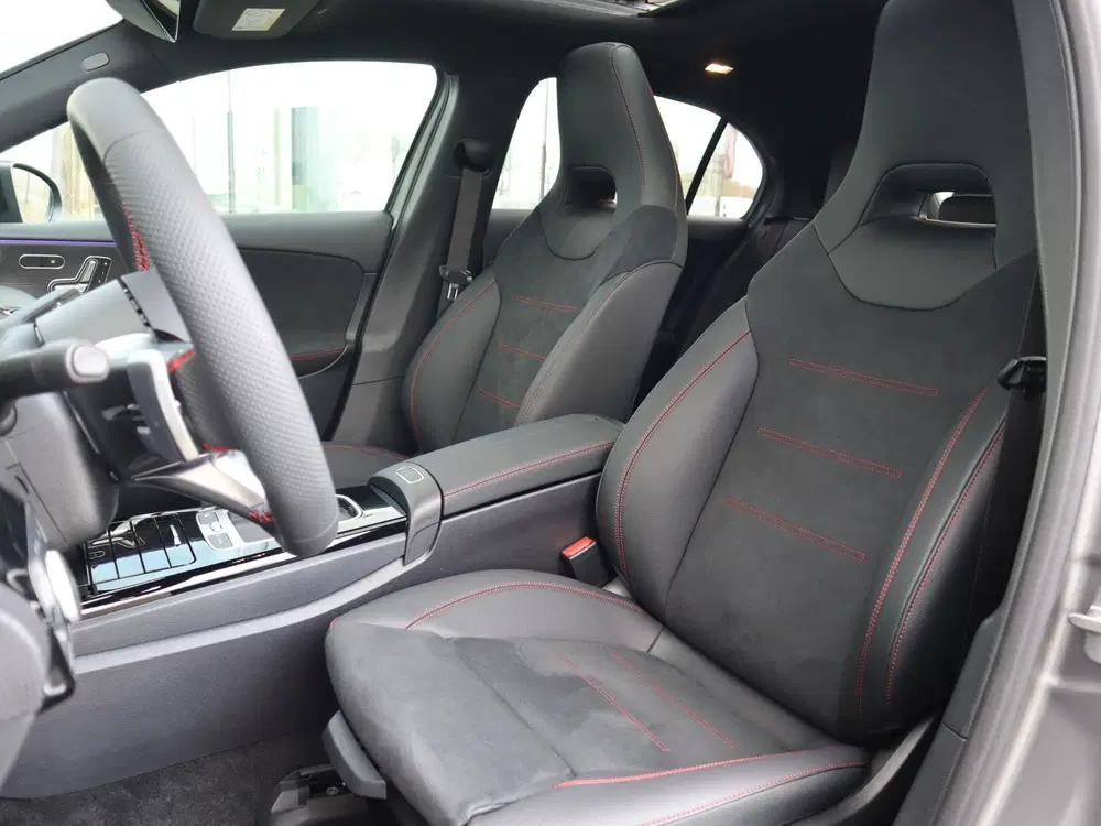 Mercedes-Benz A-Klasse 250 e Star Edition AMG Line Plus uit 2026, foto 12