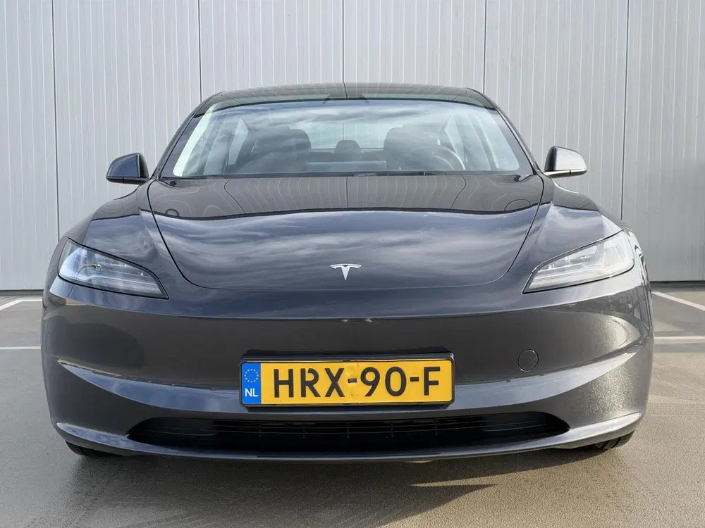 Tesla Model 3 RWD 60 kWh uit 2025, foto 14