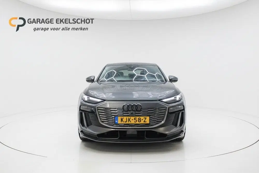 Audi Q6 e-tron S edition quattro 100 kWh uit 2025, foto 11