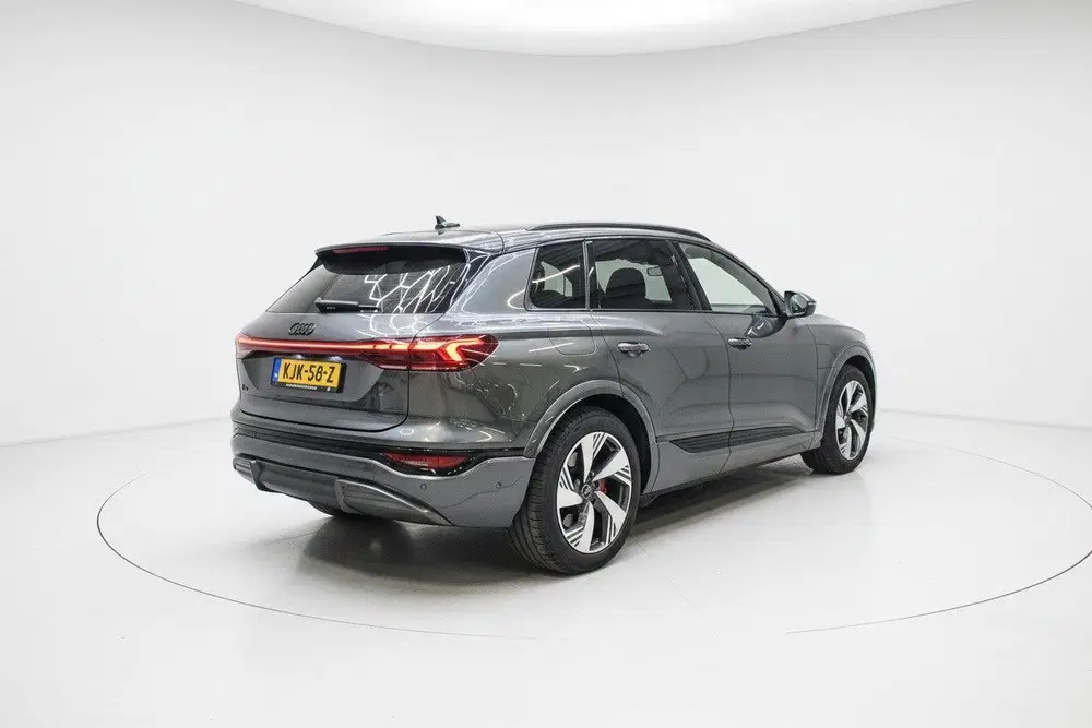 Audi Q6 e-tron S edition quattro 100 kWh uit 2025, foto 6