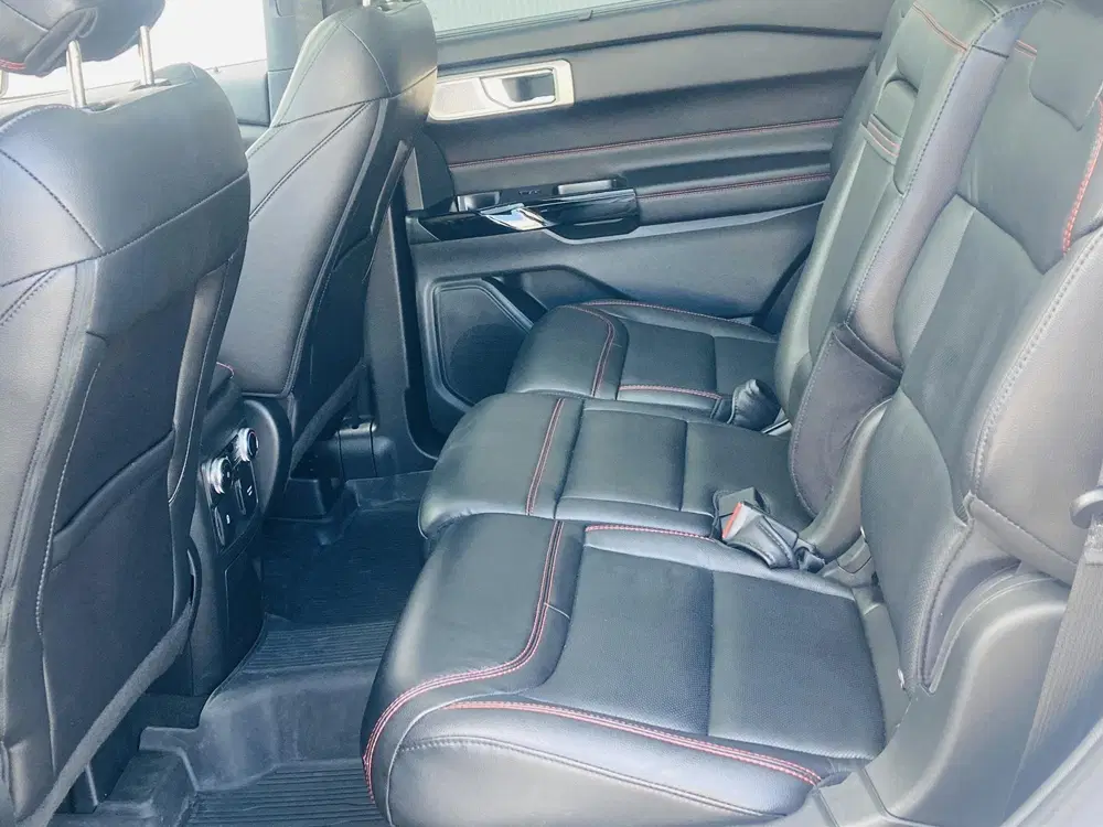 Ford Explorer 3.0 V6 EcoBoost PHEV 457 pk ST-Line 7-pers uit 2024, foto 15