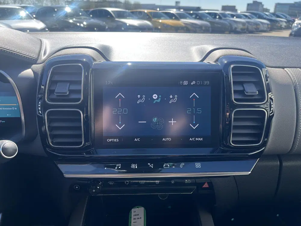 Citroën C5 Aircross Citroen C5 Aircross 1.6 Plug-in Hybrid 225 uit 2022, foto 14