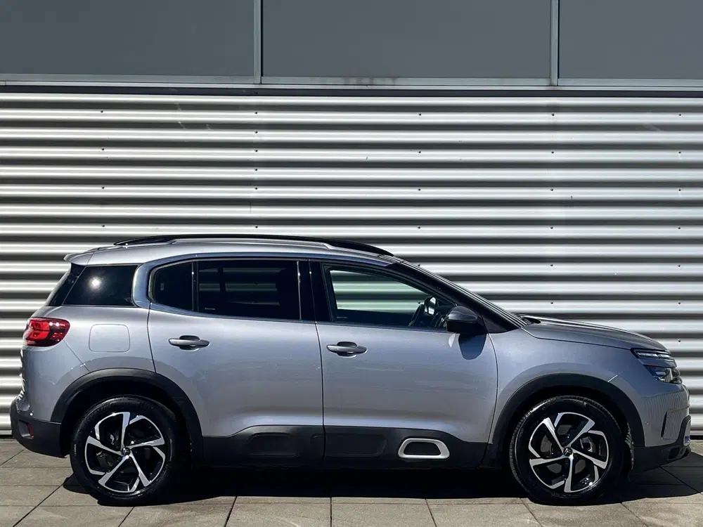Citroën C5 Aircross Citroen C5 Aircross 1.6 Plug-in Hybrid 225 uit 2022, foto 7