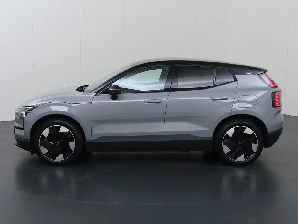 Volvo EX30 Twin Motor Performance Plus 69 kWh uit 2024, foto 5
