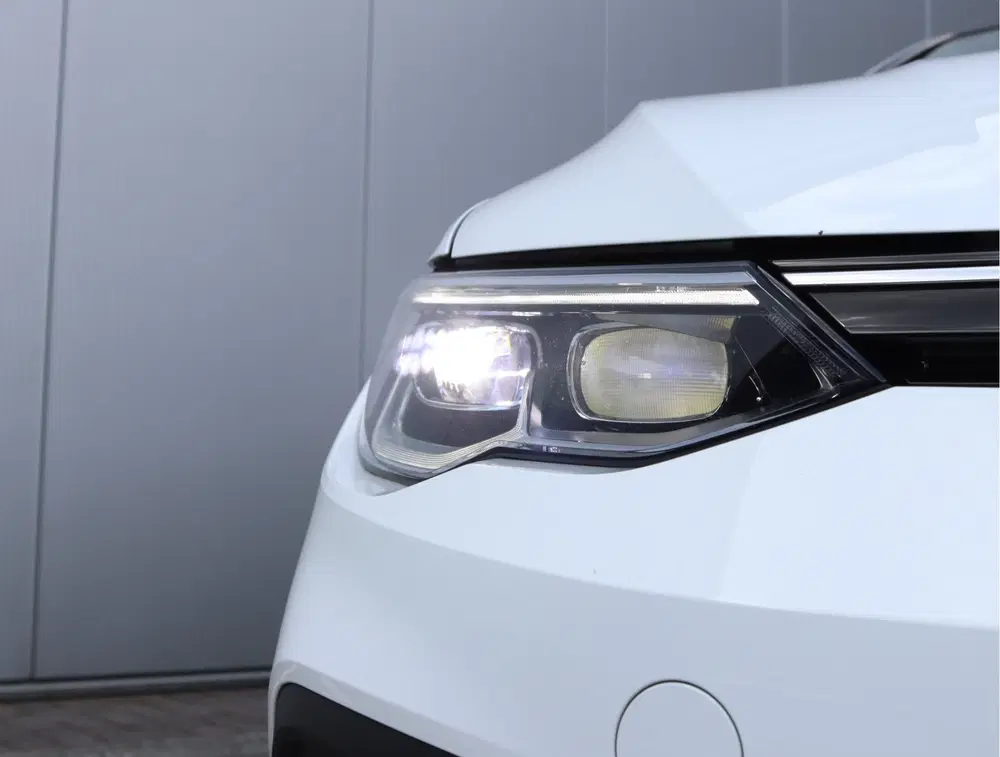 Volkswagen Golf 1.5 eTSI uit 2020, foto 8