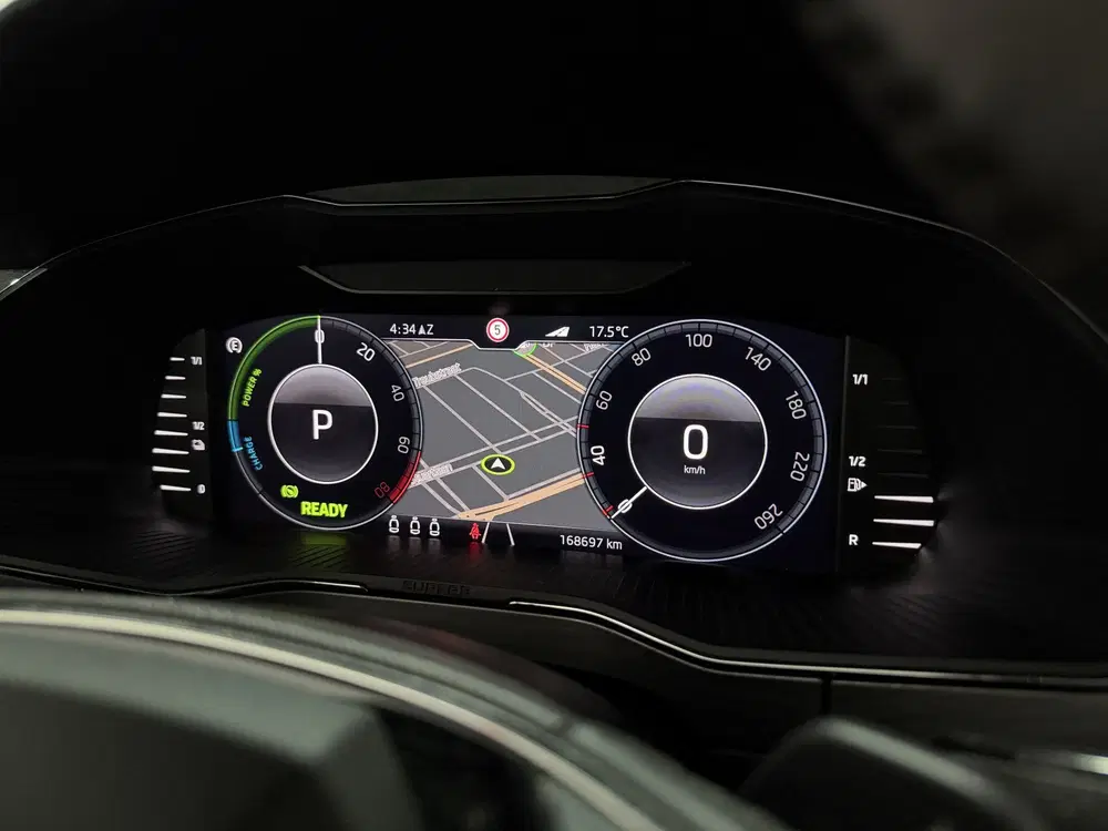 Skoda Superb 1.4 TSI iV Business Edition Plus uit 2020, foto 11
