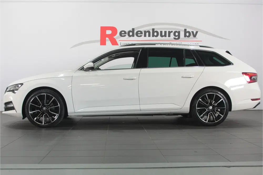 Skoda Superb 1.4 TSI iV Business Edition Plus uit 2020, foto 4