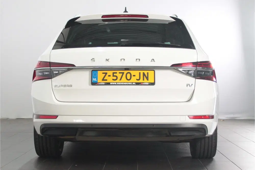 Skoda Superb 1.4 TSI iV Business Edition Plus uit 2020, foto 6