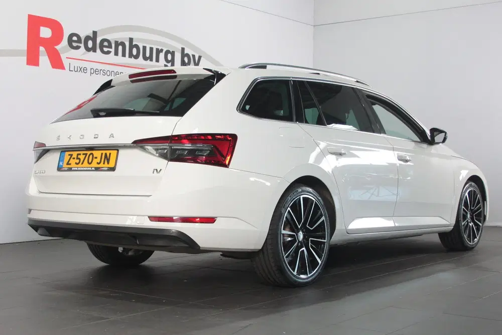 Skoda Superb 1.4 TSI iV Business Edition Plus uit 2020, foto 9