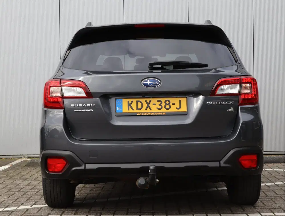 Subaru OUTBACK 2.5i Premium uit 2020, foto 7