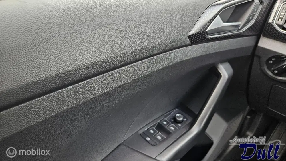 Volkswagen T-Cross 1.0 TSI DSG R-Line Virtual dash Carplay uit 2023, foto 11