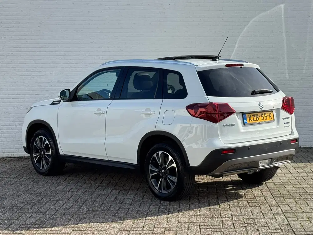 Suzuki Vitara 1.4 Boosterjet Style Smart Hybrid AllGrip uit 2021, foto 15