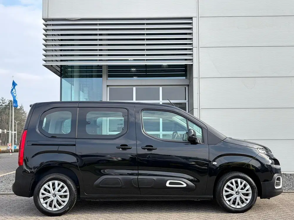 Citroën Berlingo 1.2 PureTech 110pk Live uit 2021, foto 3