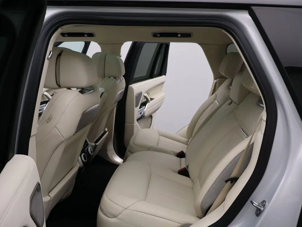 Land Rover Range Rover 3.0 P510e SV PHEV uit 2023, foto 13