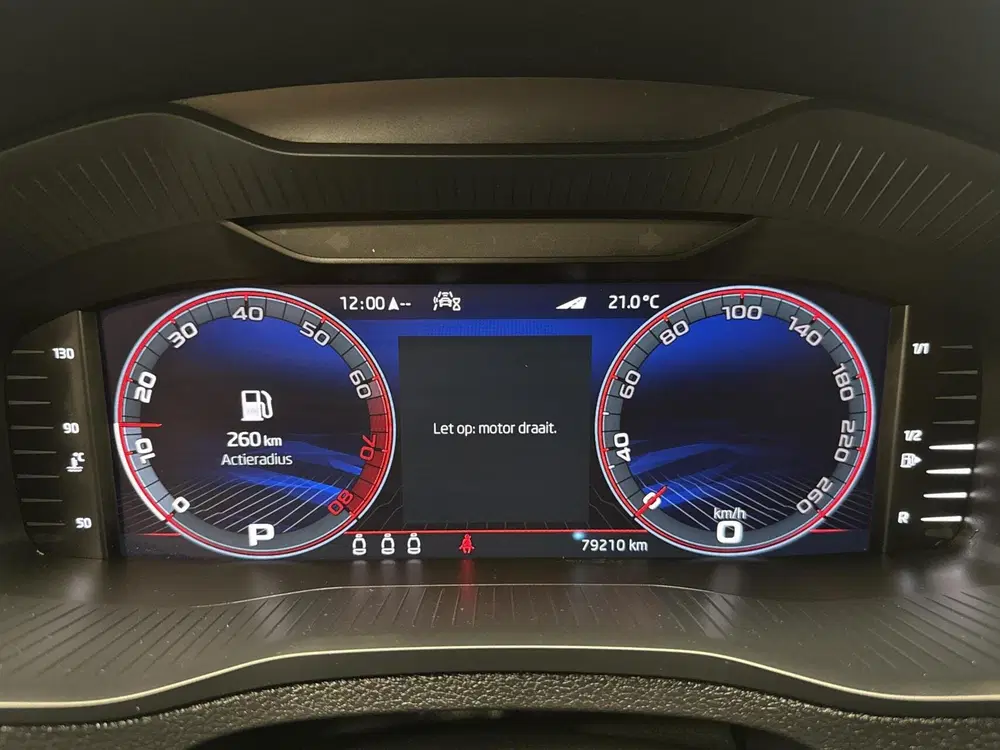 Skoda Karoq 1.5 TSi DSG Sportline Navigatie-Trekhaak-A uit 2023, foto 6