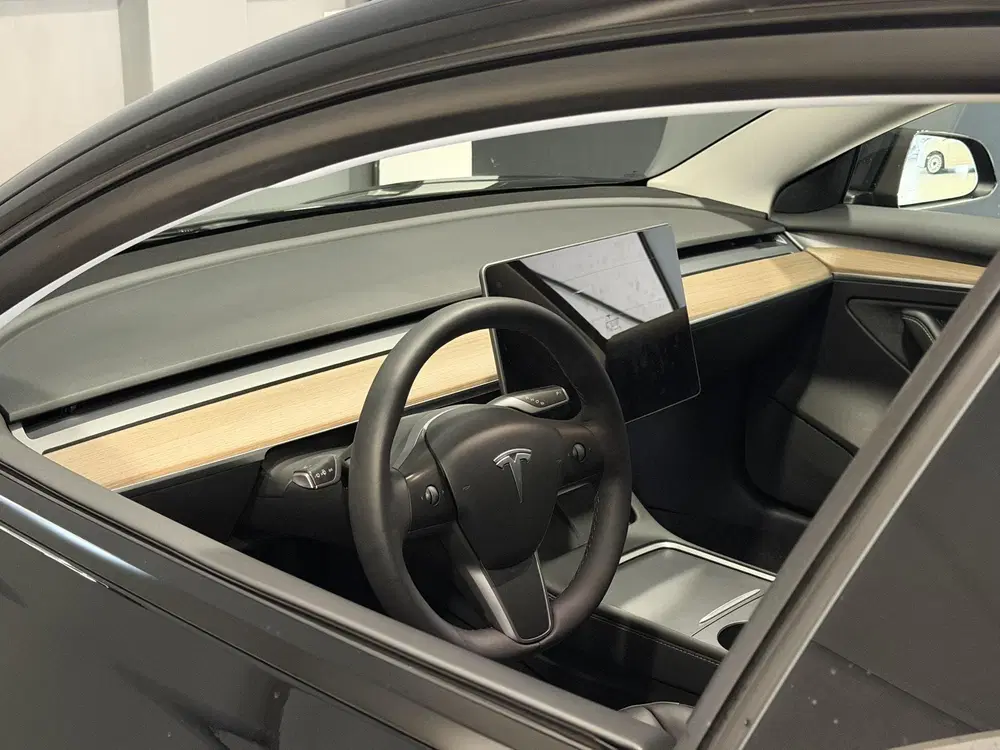 Tesla Model 3 Long Range AWD 75 kWh uit 2023, foto 3
