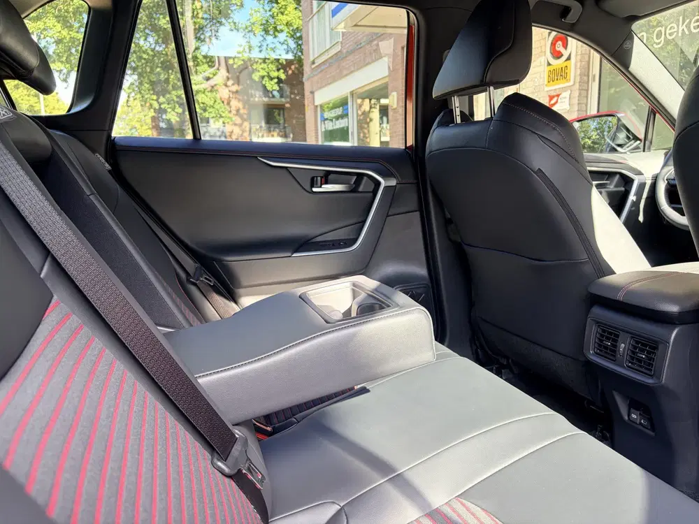 Toyota RAV 4 2.5 Plug-in Hybrid AWD Limited Edition Nav uit 2025, foto 12