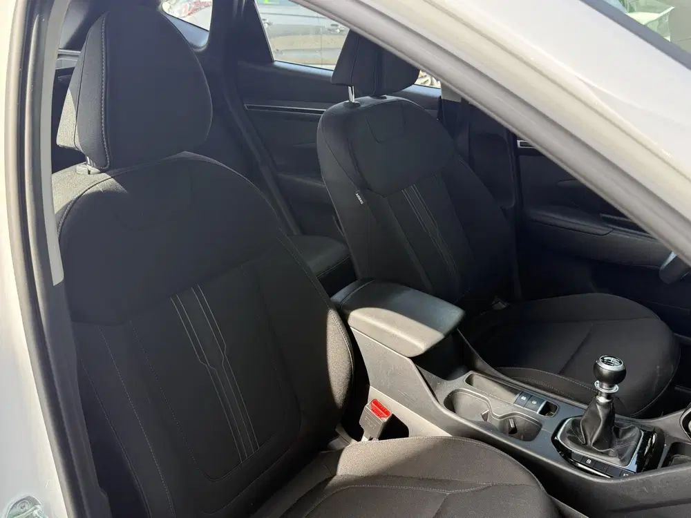 Hyundai TUCSON 1.6 T-GDI MHEV i-Motion Trekhaak 1650Kg uit 2022, foto 13