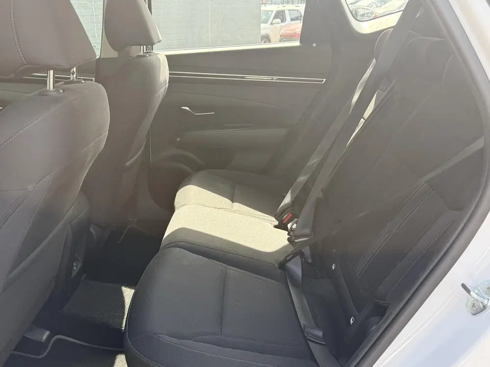 Hyundai TUCSON 1.6 T-GDI MHEV i-Motion Trekhaak 1650Kg uit 2022, foto 14