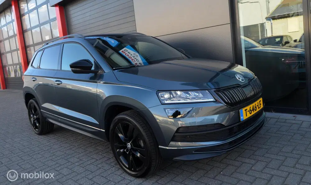 Skoda Karoq 1.5 TSI ACT Sportline Business uit 2019, foto 4