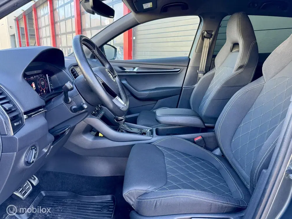 Skoda Karoq 1.5 TSI ACT Sportline Business uit 2019, foto 8