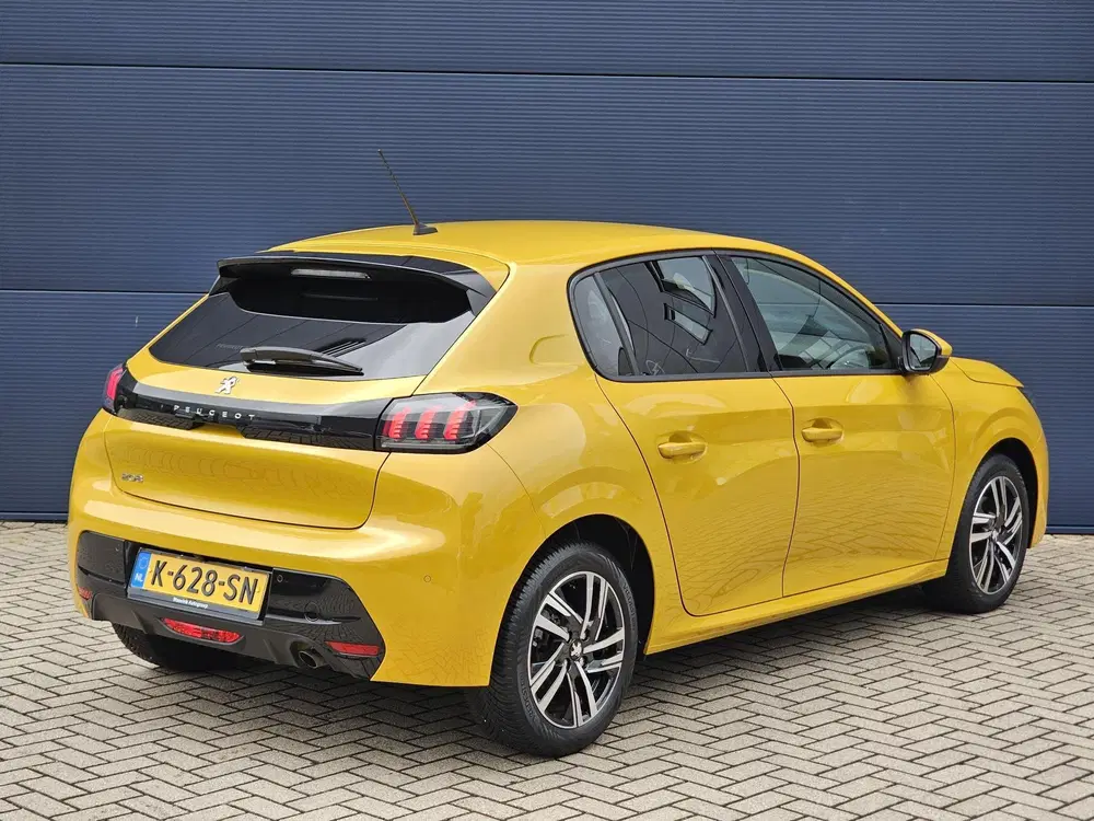 Peugeot 208 1.2 Turbo 100pk Allure Pack uit 2021, foto 5