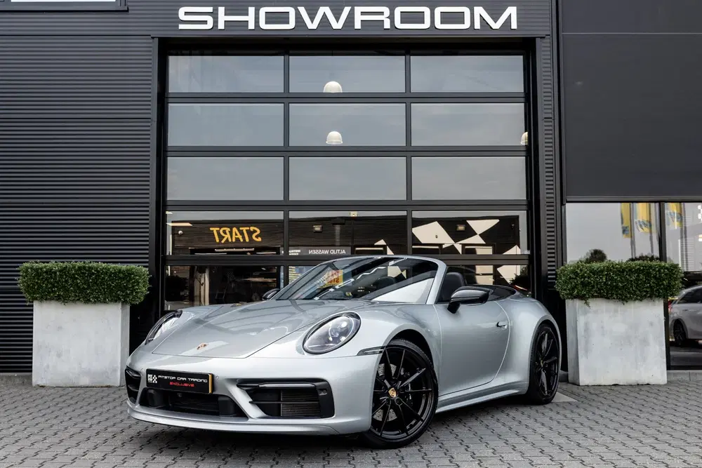 Porsche 911 992 Cabrio 3.0 Carrera 4S uit 2019, foto 2