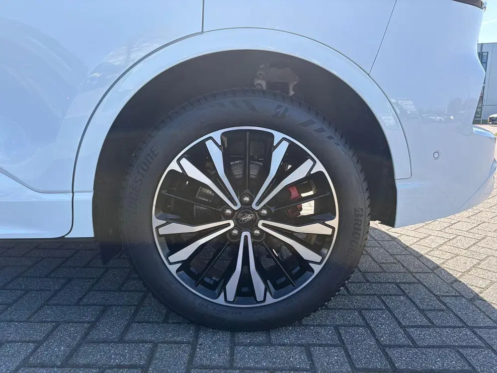 Ford Kuga 2.5 PHEV ST-Line X uit 2023, foto 14