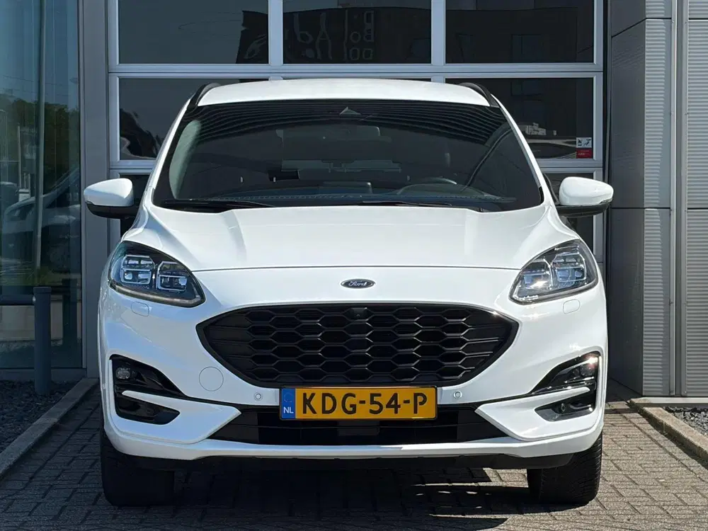 Ford Kuga 2.5 PHEV ST-Line X uit 2023, foto 4