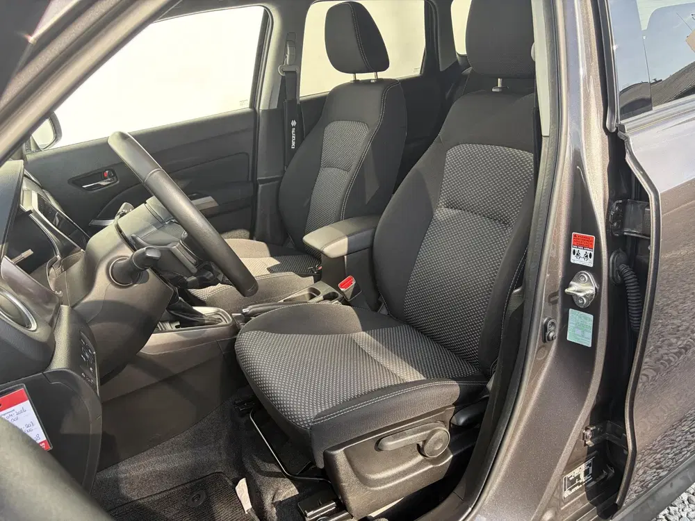 Suzuki Vitara 1.5 Hybrid Select Automaat uit 2024, foto 5