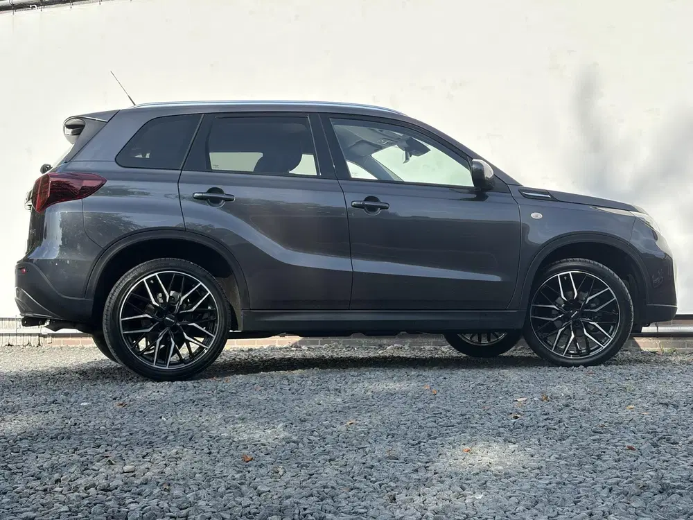 Suzuki Vitara 1.5 Hybrid Select Automaat uit 2024, foto 9