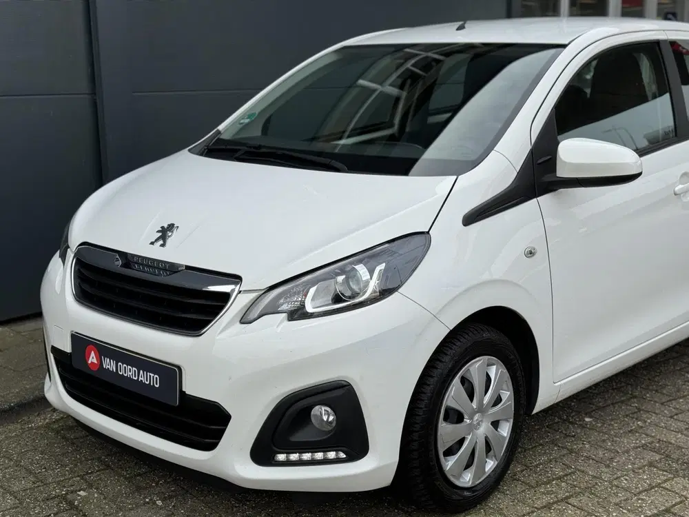 Peugeot 108 1.0 e-VTi Active uit 2021, foto 11