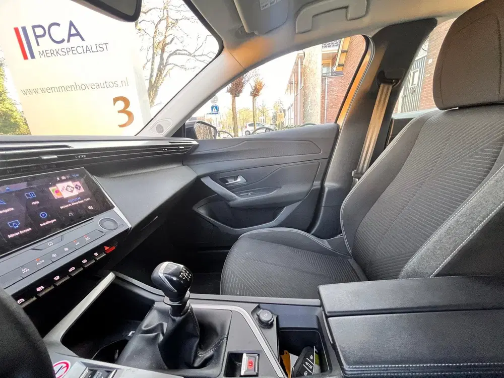 Peugeot 308 1.2 PureTech Active Pack Business Distribu uit 2023, foto 12
