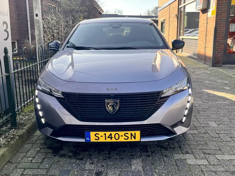 Peugeot 308 1.2 PureTech Active Pack Business Distribu uit 2023, foto 4