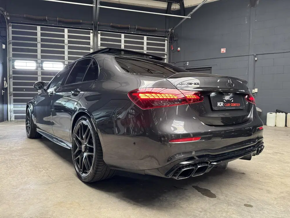 Mercedes-Benz E-Klasse AMG E63s E63 s PANO-CARBON-360-MULTI uit 2020, foto 9