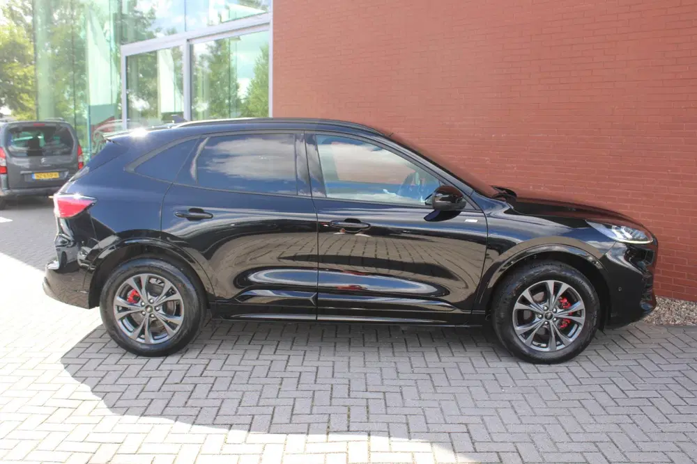 Ford Kuga 2.5 PHEV ST-Line X uit 2023, foto 5