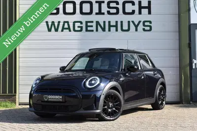 Mini Cooper 1.5 Cooper Camden Edition uit 2022