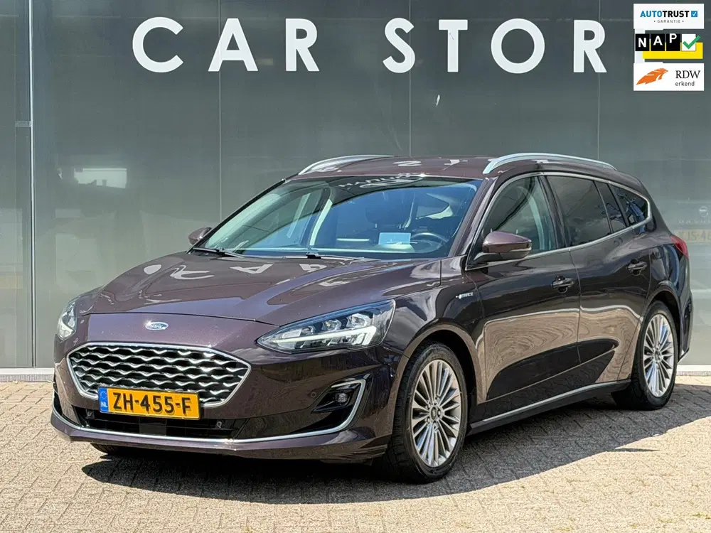 Ford Focus 1.0 EcoBoost Vignale Trekhaak uit 2019