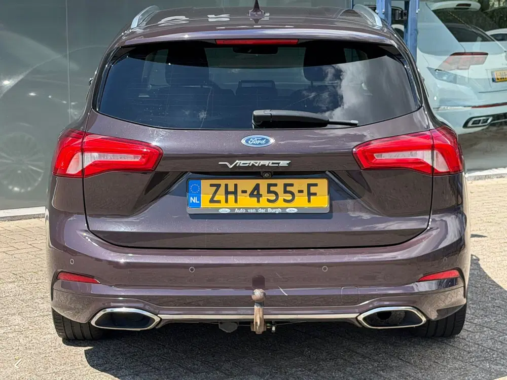 Ford Focus 1.0 EcoBoost Vignale Trekhaak uit 2019, foto 5