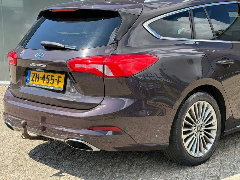 Ford Focus 1.0 EcoBoost Vignale Trekhaak uit 2019, foto 7