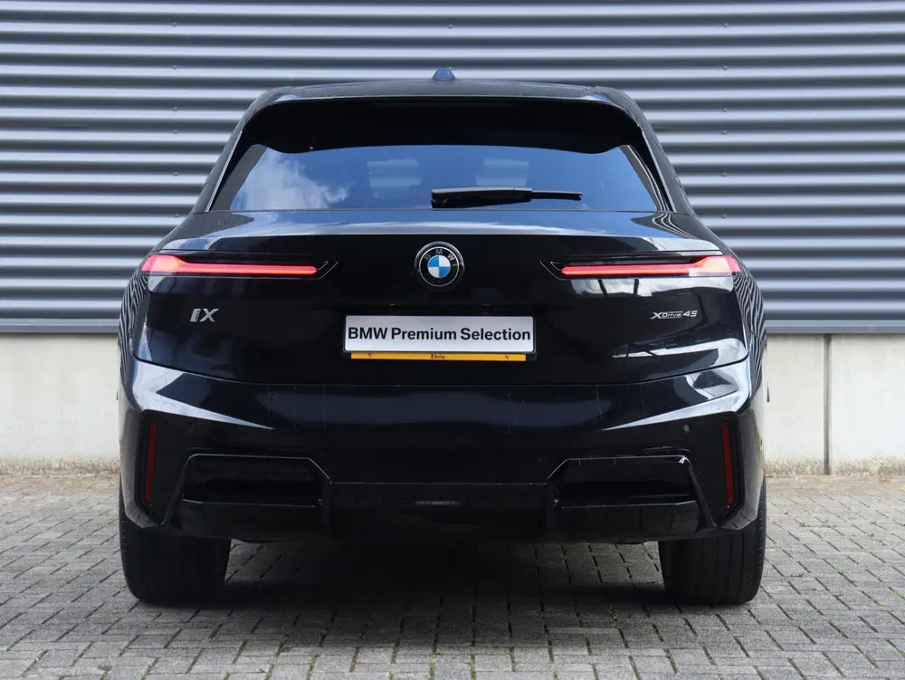 BMW iX xDrive45 uit 2025, foto 4