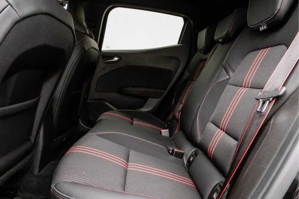 Renault Clio 1.0 TCE R.S. Line Sportstoelen uit 2022, foto 13