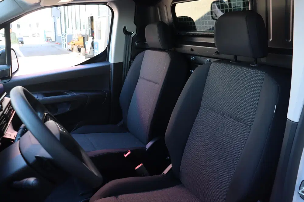 Fiat Doblo E-Doblò 136 L2 50 kWh uit 2026, foto 9