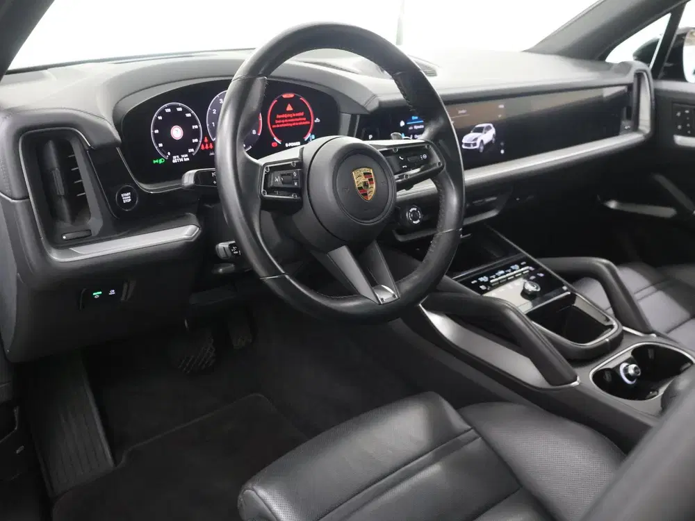 Porsche Cayenne 3.0 E-Hybrid uit 2023, foto 7