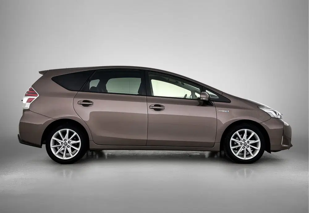 Toyota Prius 1.8 Executive uit 2019, foto 12