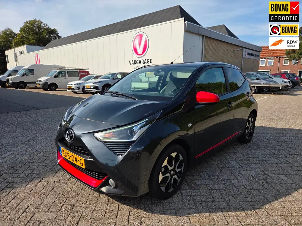 Toyota Aygo 1.0 VVT-i x-clusiv Automaat uit 2019
