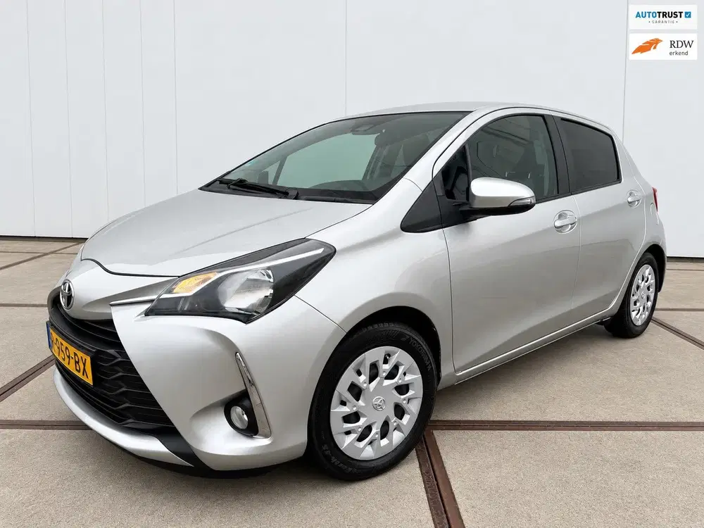 Toyota Yaris 1.5 VVT-i Dynamic 5drs uit 2019